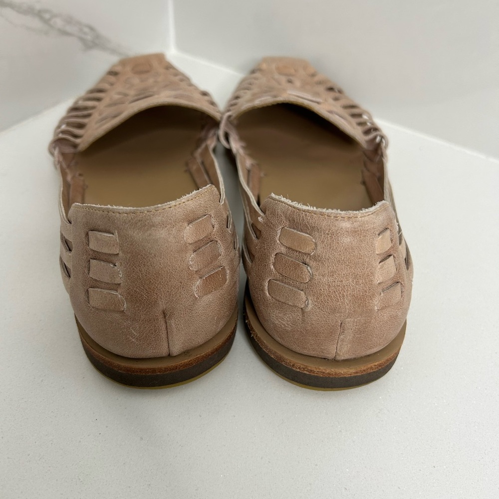 Nisolo Women's Tan Huarache Sandals - Picture 8 of 10